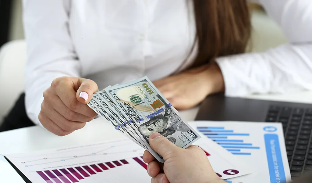 Beneficios de elegir un crédito con una financiera vs. con un banco